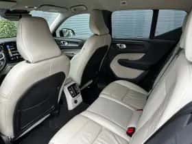 Volvo XC40 (2022) thumbnail 6