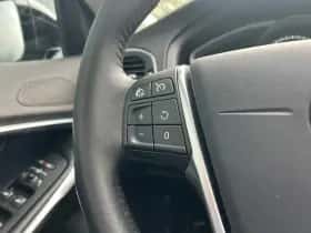 Volvo V40 (2018) thumbnail 15