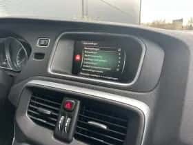 Volvo V40 (2018) thumbnail 23
