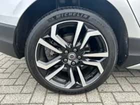 Volvo V40 (2018) thumbnail 5