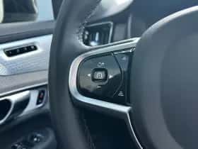 Volvo XC90 (2025) thumbnail 16