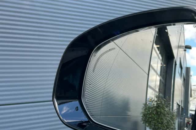 Volvo XC90 (2025) thumbnail 6