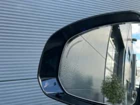 Volvo XC90 (2025) thumbnail 6