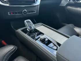 Volvo XC90 (2025) thumbnail 8