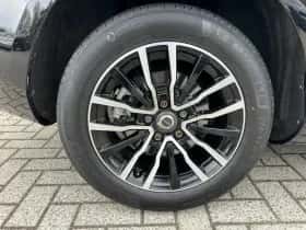 Volvo V40 (2019) thumbnail 4
