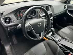 Volvo V40 (2019) thumbnail 5