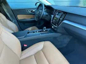 Volvo V60 (2022) thumbnail 24