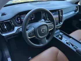 Volvo V60 (2022) thumbnail 7