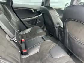 Volvo V40 (2017) thumbnail 16