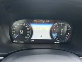 Volvo XC60 (2019) thumbnail 12