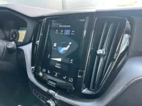 Volvo XC60 (2019) thumbnail 24