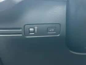 Volvo XC40 (2018) thumbnail 13