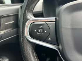 Volvo XC40 (2018) thumbnail 15