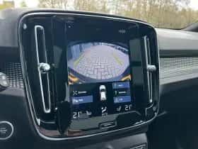 Volvo XC40 (2018) thumbnail 17