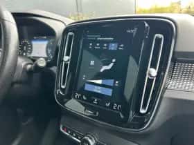 Volvo XC40 (2018) thumbnail 26