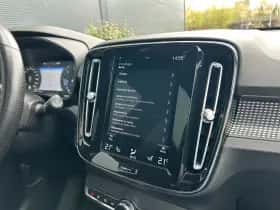 Volvo XC40 (2018) thumbnail 29