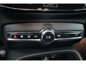 Volvo C40 (2024) thumbnail 16