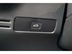 Volvo C40 (2024) thumbnail 25