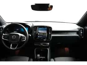 Volvo C40 (2024) thumbnail 4