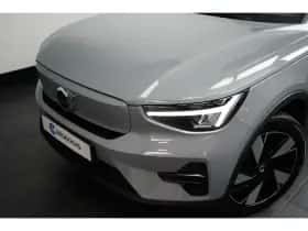 Volvo C40 (2024) thumbnail 10