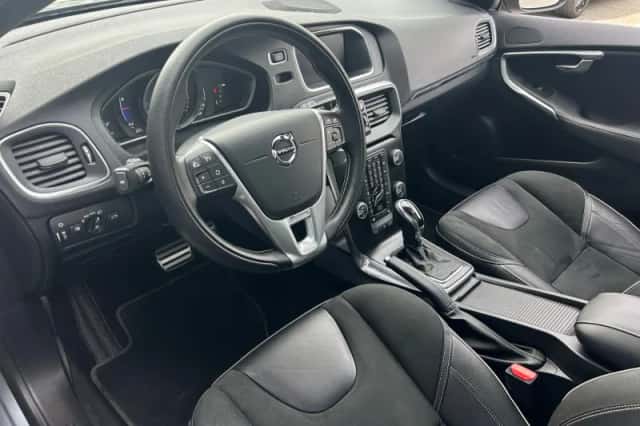 Volvo V40 (2020) thumbnail 6