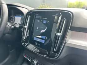 Volvo XC40 (2019) thumbnail 25