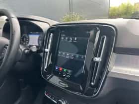 Volvo XC40 (2019) thumbnail 26