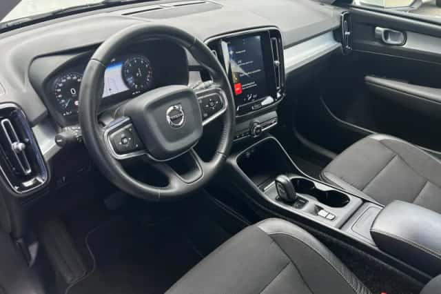 Volvo XC40 (2019) thumbnail 5