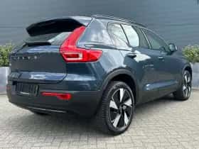 Volvo EX40 (2025) thumbnail 2