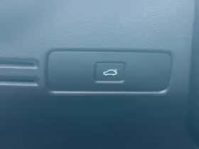 Volvo EX40 (2025) thumbnail 11