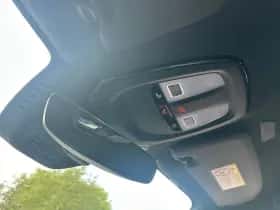 Volvo EX40 (2025) thumbnail 12