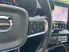 Volvo EX40 (2025) thumbnail 15
