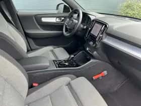 Volvo XC40 (2025) thumbnail 23