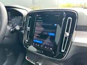 Volvo XC40 (2025) thumbnail 28