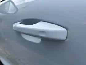 Volvo XC40 (2025) thumbnail 5