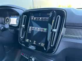 Volvo XC40 (2020) thumbnail 24