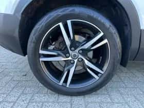Volvo XC40 (2020) thumbnail 4