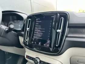 Volvo XC40 (2022) thumbnail 30