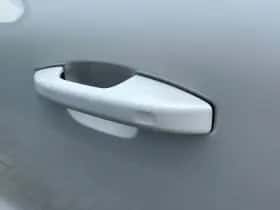 Volvo XC40 (2022) thumbnail 5