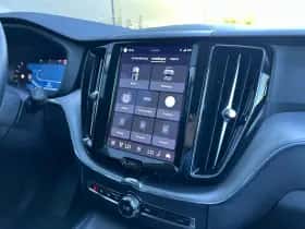 Volvo XC60 (2022) thumbnail 27