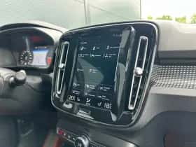 Volvo XC40 (2020) thumbnail 30