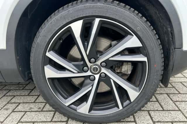 Volvo XC40 (2020) thumbnail 4