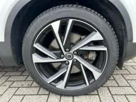 Volvo XC40 (2020) thumbnail 4