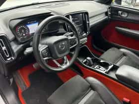 Volvo XC40 (2020) thumbnail 7