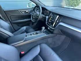 Volvo V60 (2019) thumbnail 24