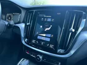 Volvo V60 (2019) thumbnail 28