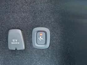 Volvo V60 (2021) thumbnail 23