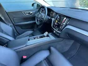 Volvo V60 (2021) thumbnail 25