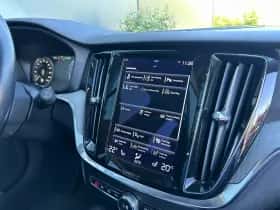 Volvo V60 (2021) thumbnail 30