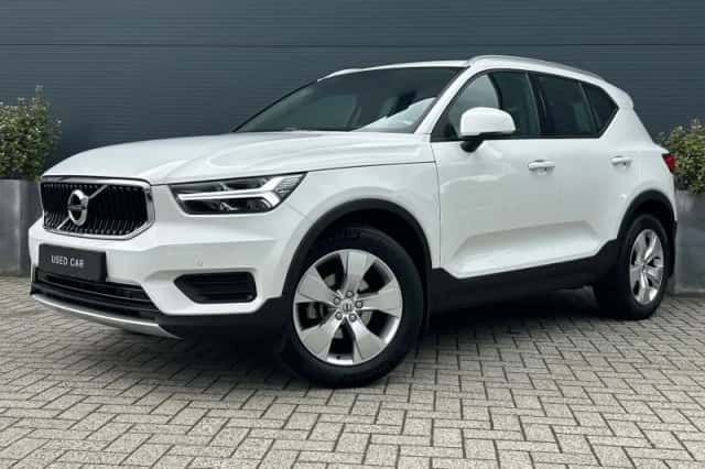 Volvo XC40 (2018) thumbnail 1
